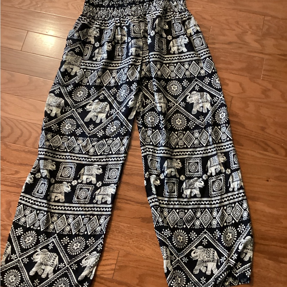 Black and White Wide Leg Graphic Print Pants